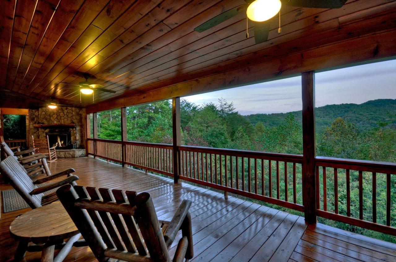 Aska Adventure Lodge Blue Ridge Exteriér fotografie